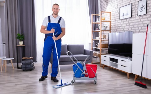 Janitor Serving