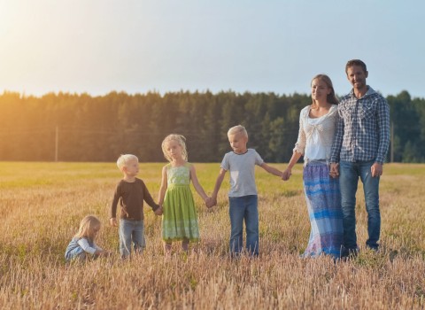 Family together. Learning to make decisions together.