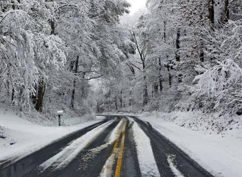 Frozen Christmas, snowy roads