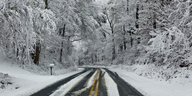 Frozen Christmas, snowy roads